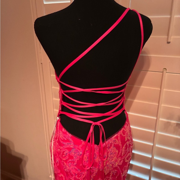 JVN by Jovani Hot Pink Floral One Shoulder Dress size 8 prom dress - Picture 10 of 11